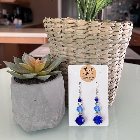 Jewelry - 💙Handmade Earrings 💙